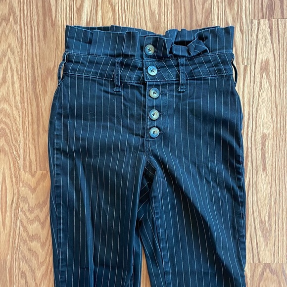 Free People Montella Black Pinstripe High Waisted Cropped Pants Size 2 - Picture 2 of 15